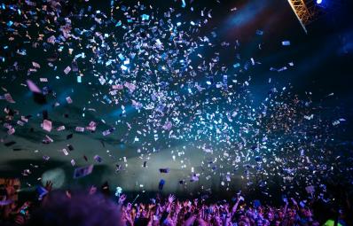 From Concept to Stage: How Zoom Joys Designs High-Impact Performances